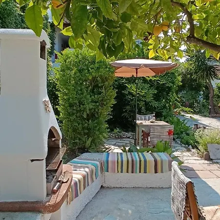 Stamatia's Garden Гостевой дом