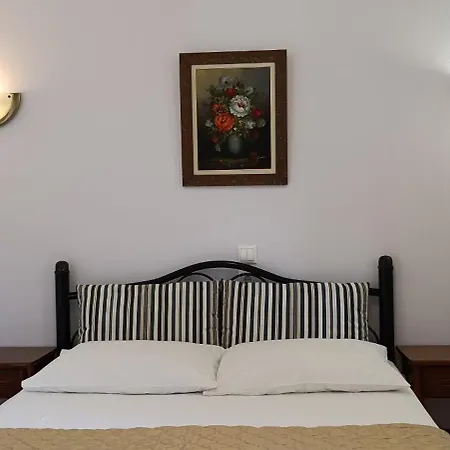 Stamatia's Garden بيت ضيافة Agnontas