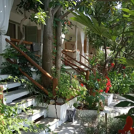 Stamatia's Garden Guest house Agnontas