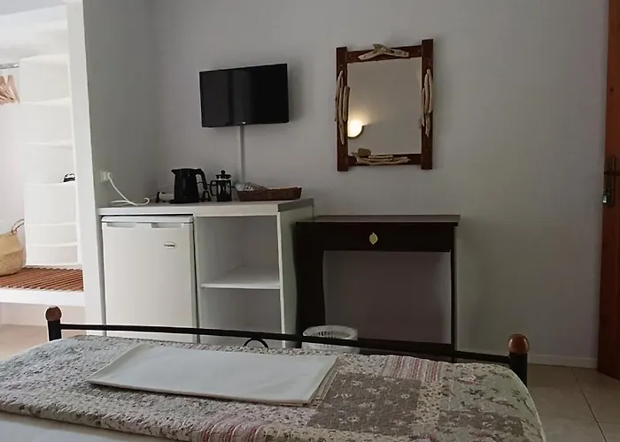 Πανσιόν Stamatia's Garden 3*